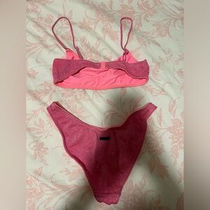 Triangl pink sparkly bikini